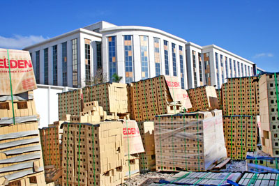 Fortunately, the quarry that was used in 1913, could still provide limestone for the bricks needed in 2004.