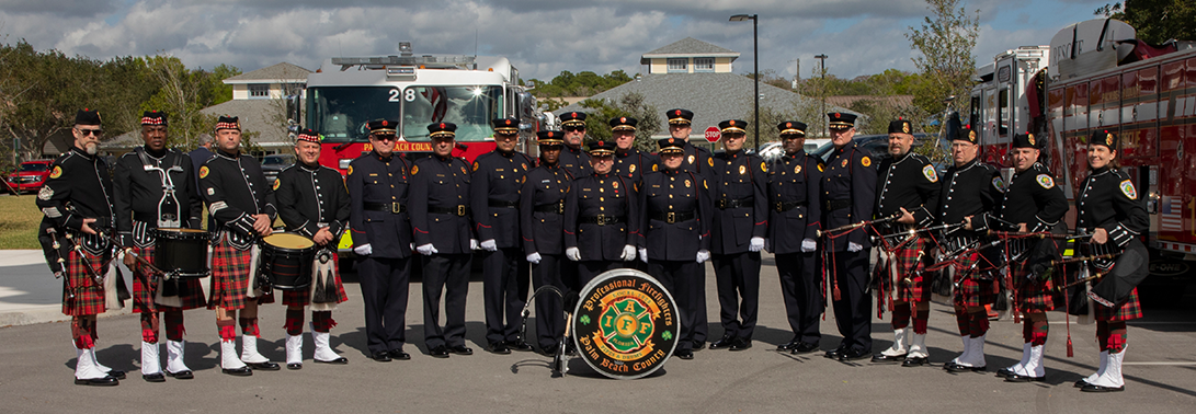 Group Shot of Honor Guard with Pipes and Drums